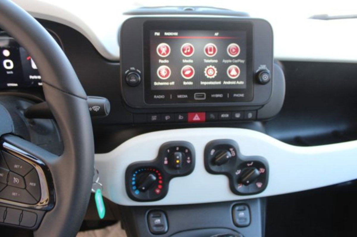 Fiat Panda Cross 1.0 firefly hybrid Cross s&s 70cv 5p.ti (16)