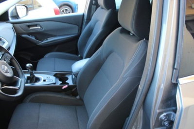 Nissan Qashqai 1.3 mhev Acenta 2wd 140cv (10)
