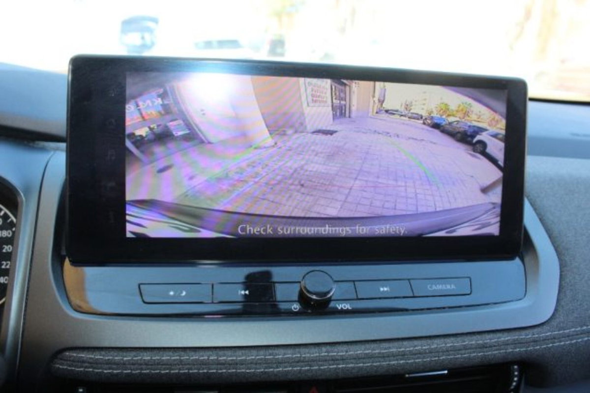 Nissan Qashqai 1.3 mhev Acenta 2wd 140cv (17)