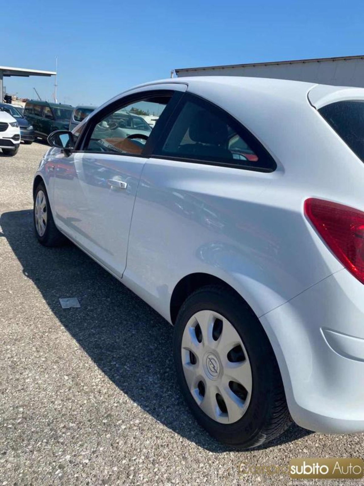 Opel Corsa 1.2 85CV 3 porte GPL-TECH b-color (5)