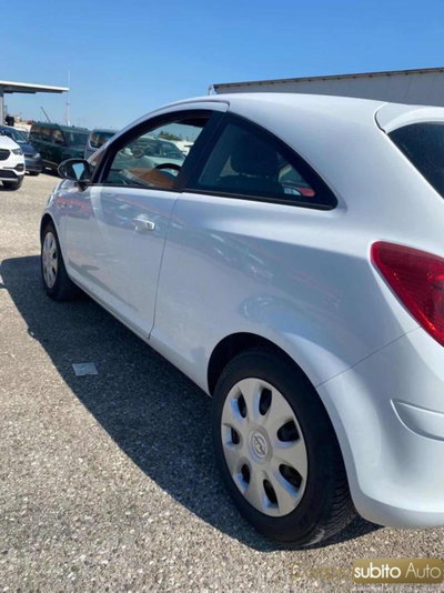 Opel Corsa 1.2 85CV 3 porte GPL-TECH b-color (5)