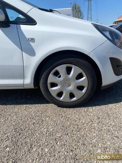 Opel Corsa 1.2 85CV 3 porte GPL-TECH b-color (7)