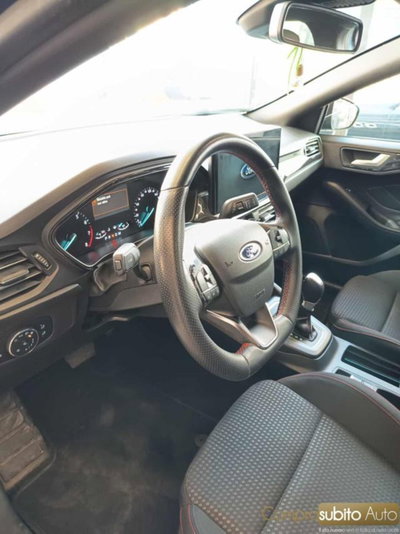 Ford Focus Station Wagon 1.0 EcoBoost Hybrid 125 CV Powershift SW ST-Line Style (9)