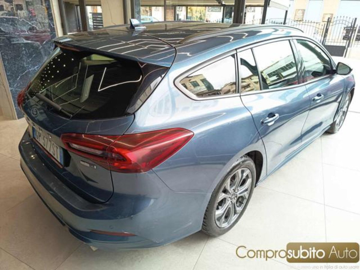 Ford Focus Station Wagon 1.0 EcoBoost Hybrid 125 CV Powershift SW ST-Line Style (4)