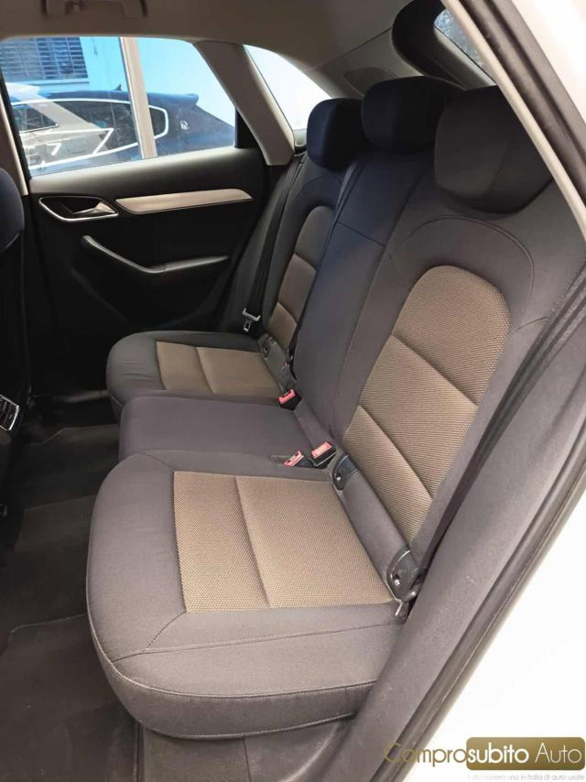 Audi Q3 2.0 TDI quattro S tronic Advanced (9)