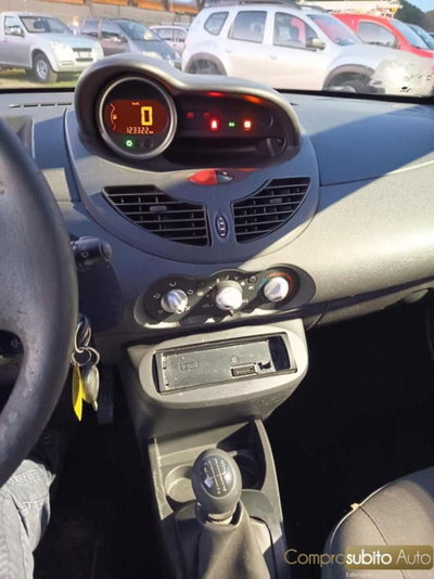 Renault Twingo 1.2 16V LEV SkyLight (10)