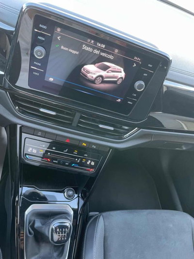 Volkswagen T-Roc 1.0 TSI Style (18)