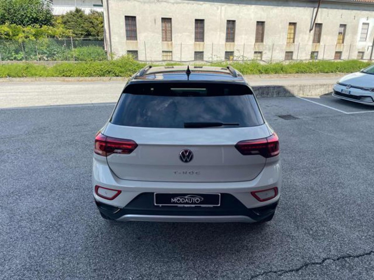 Volkswagen T-Roc 1.0 TSI Style (8)