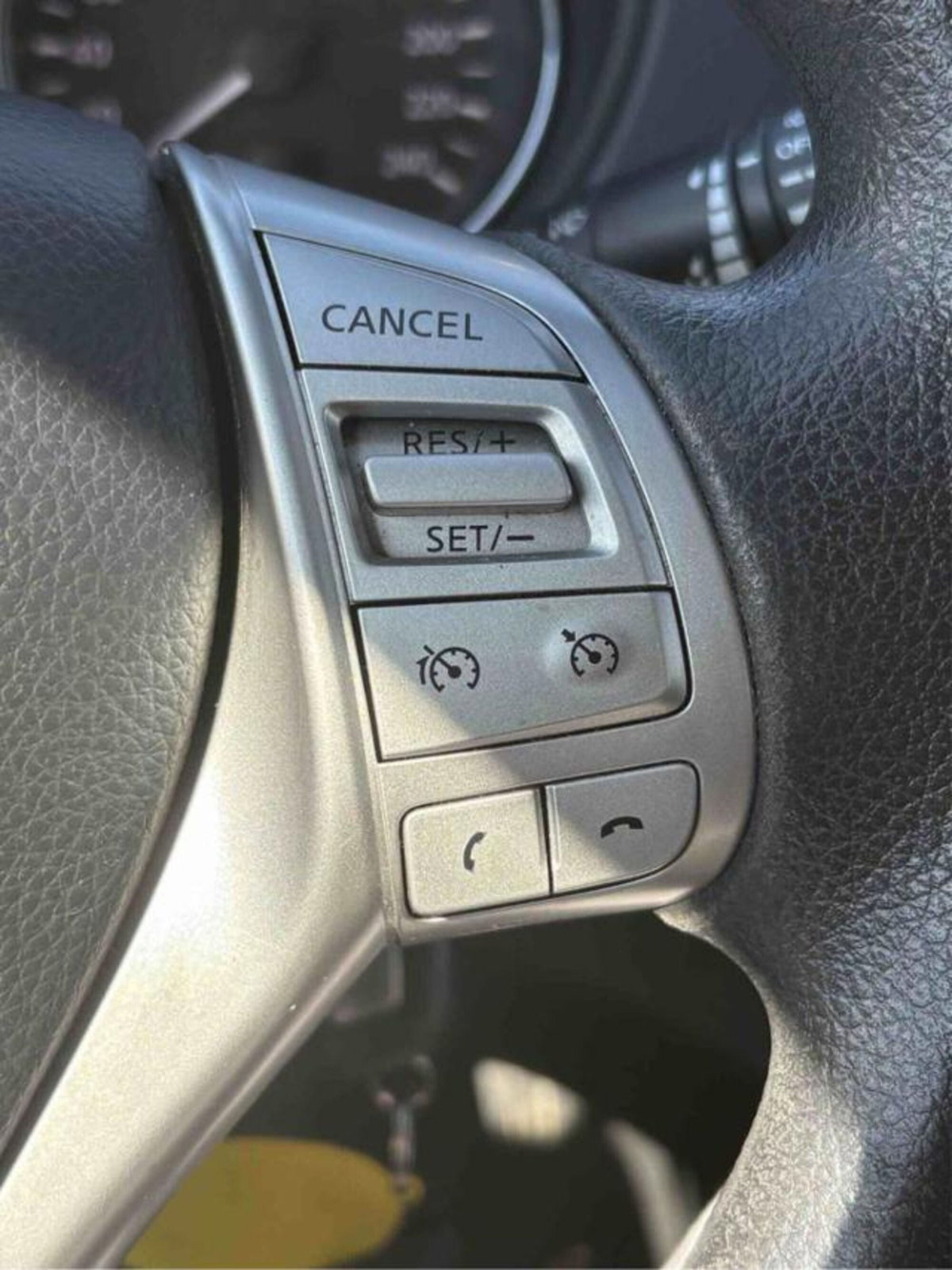 Nissan Qashqai 1.5 dCi Visia (19)