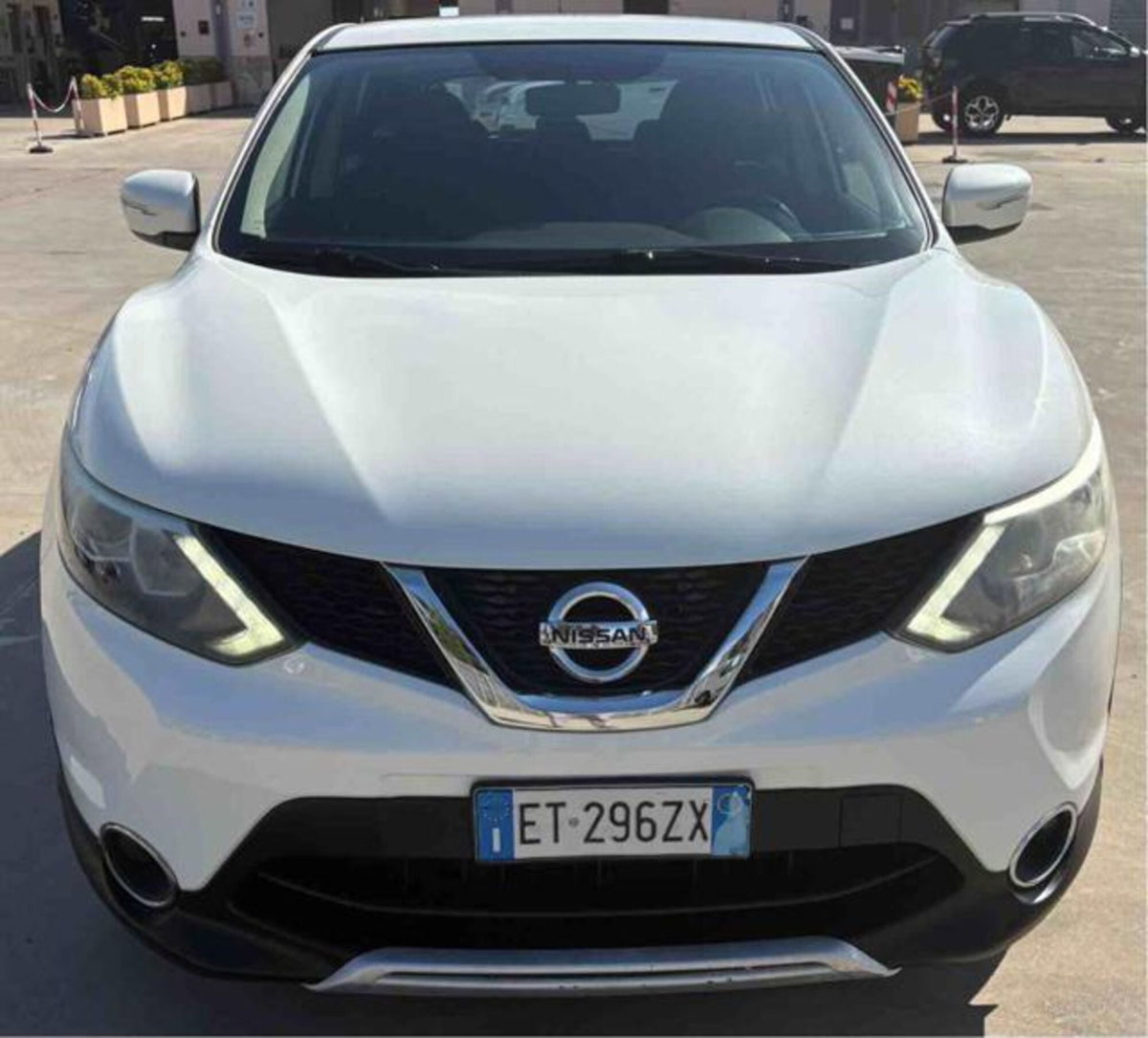 Nissan Qashqai 1.5 dCi Visia (8)