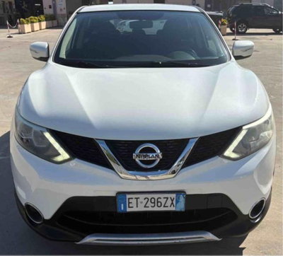 Nissan Qashqai 1.5 dCi Visia (8)