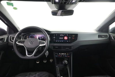 Volkswagen Taigo 1.0 tsi R-Line 115cv (4)