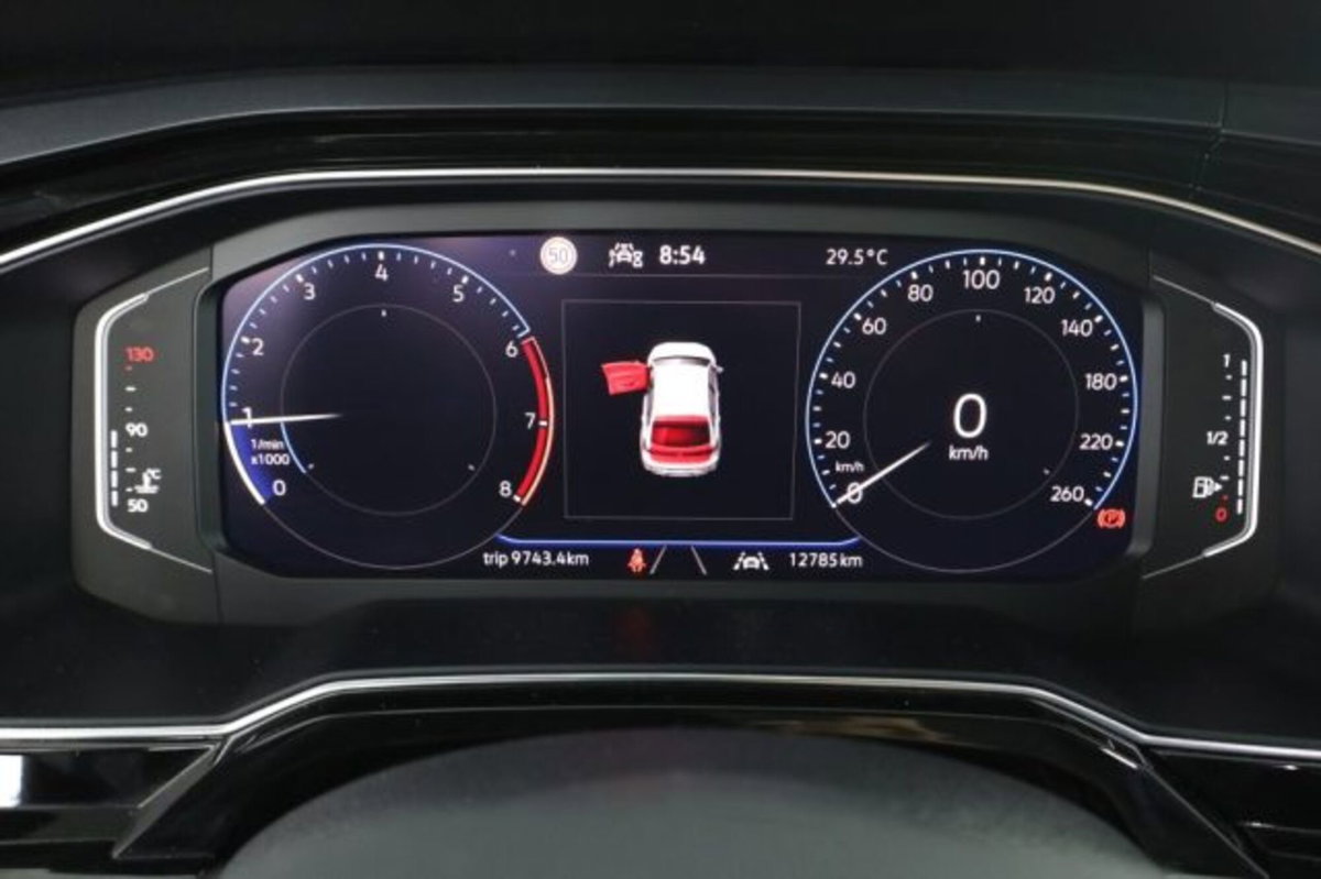 Volkswagen Taigo 1.0 tsi R-Line 115cv (7)