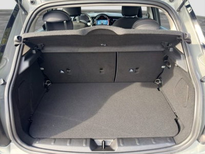 MINI Mini 1.5 Cooper Classic 5 porte (14)