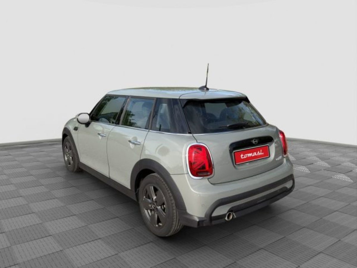MINI Mini 1.5 Cooper Classic 5 porte (3)