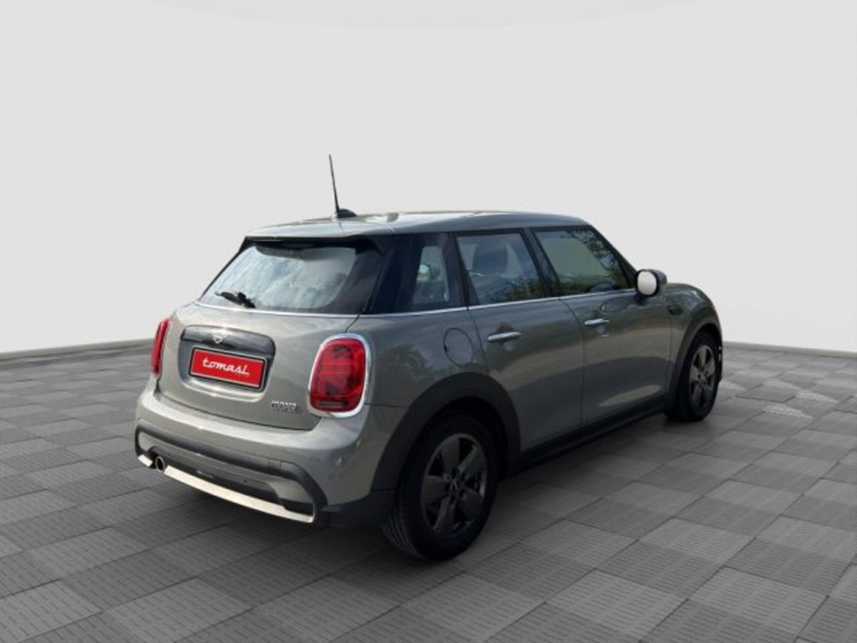 MINI Mini 1.5 Cooper Classic 5 porte (5)