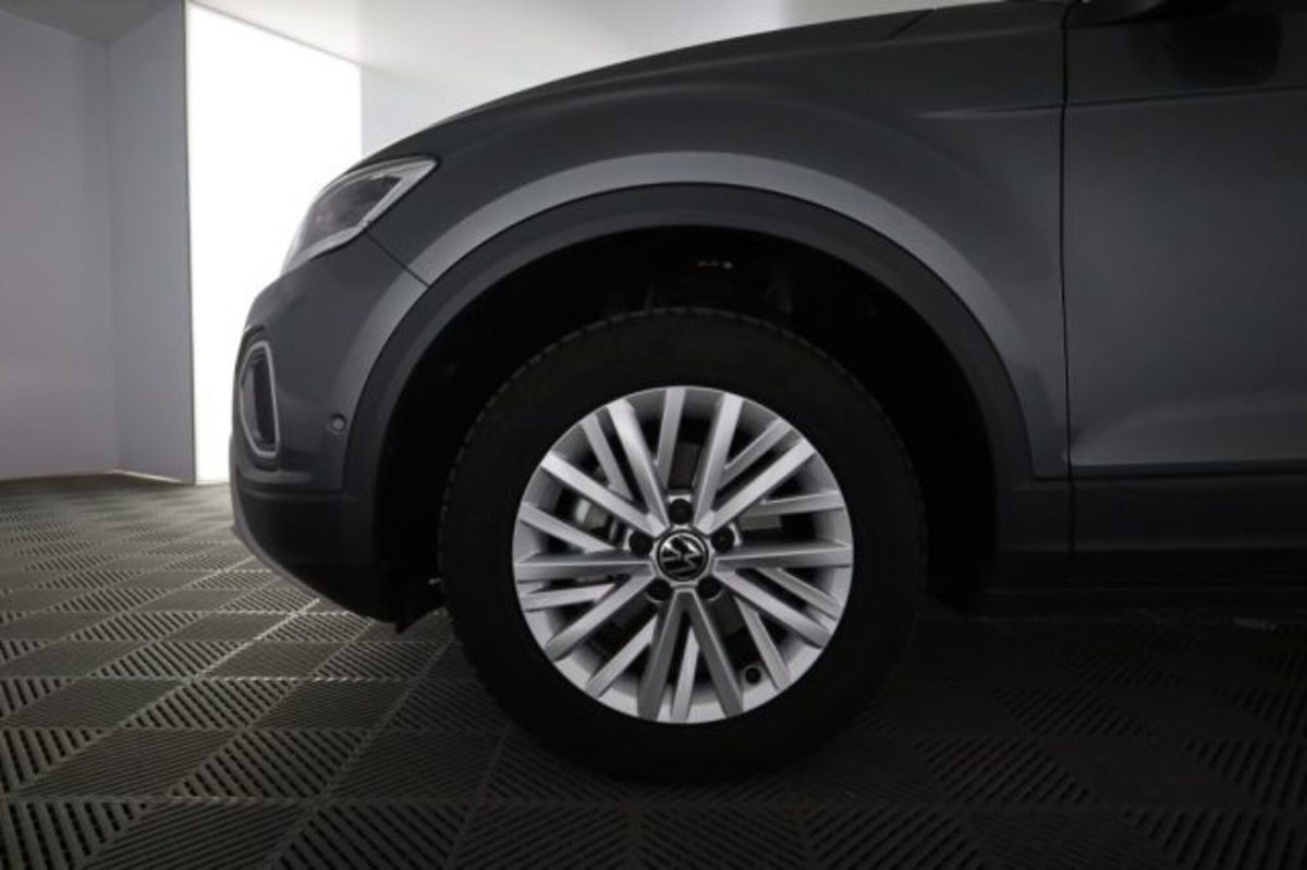 Volkswagen T-Roc 2.0 tdi Life 115cv (8)