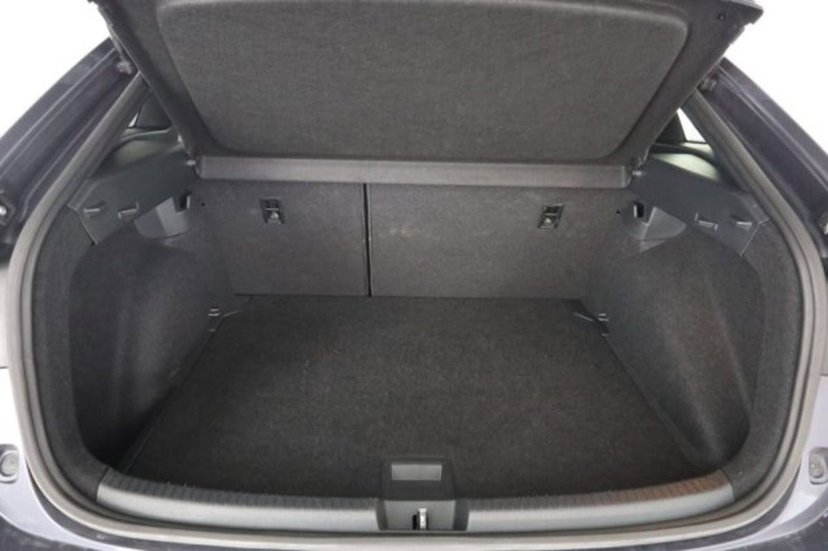 Volkswagen Taigo 1.0 tsi R-Line 115cv (6)
