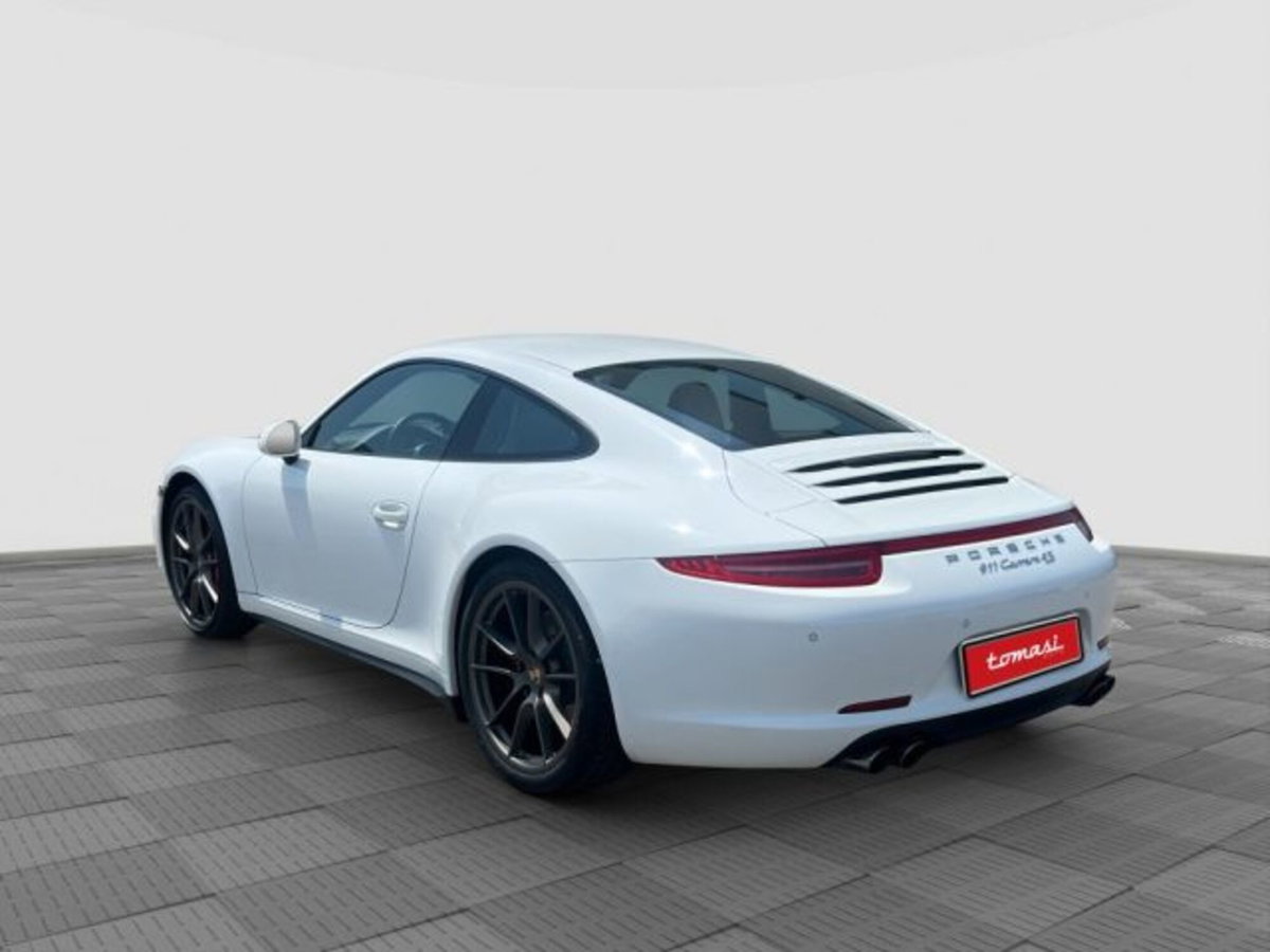 Porsche 911 Coupé 3.8 Carrera 4S (3)