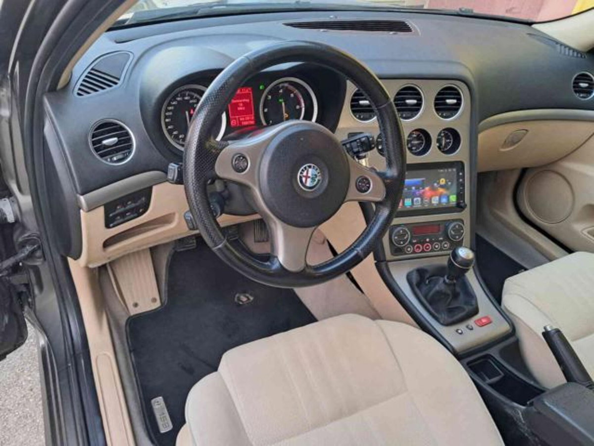 Alfa Romeo 159 SportWagon 1.9 JTDm Sportwagon Eco Progression (13)