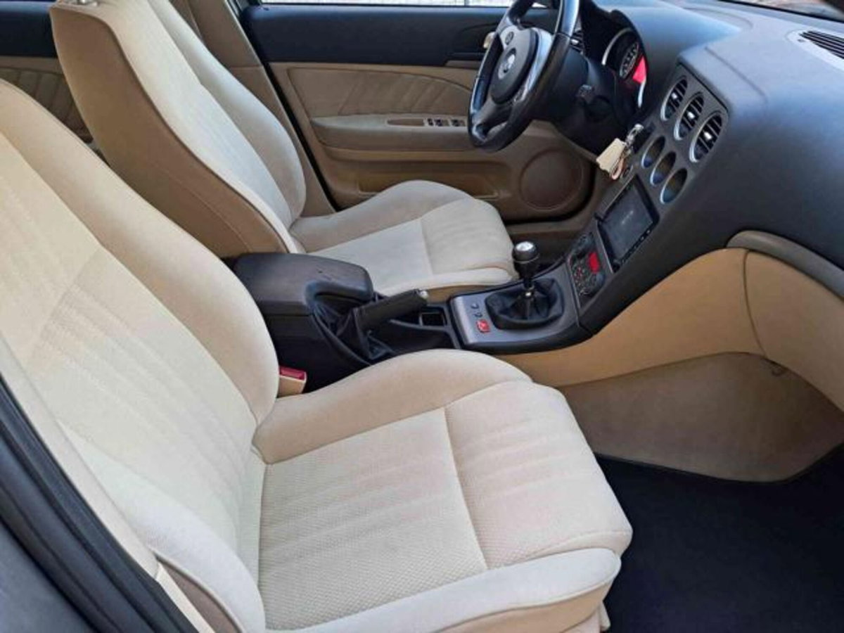 Alfa Romeo 159 SportWagon 1.9 JTDm Sportwagon Eco Progression (15)