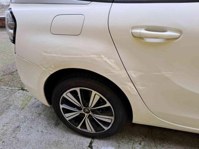 Citroen Grand C4 Picasso BlueHDi 120 S&S Shine (14)