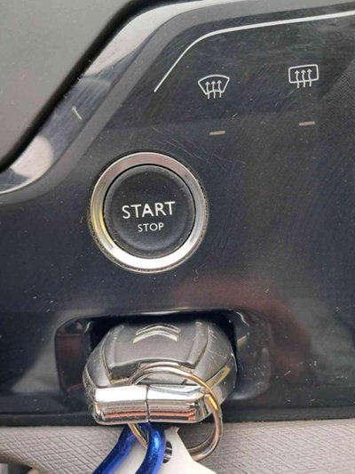 Citroen Grand C4 Picasso BlueHDi 120 S&S Shine (17)