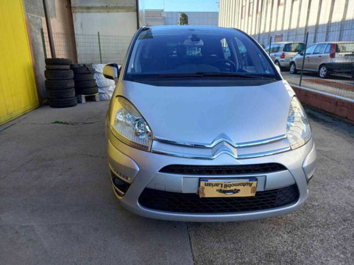 Citroen C4 Picasso 1.6 HDi 110 FAP Exclusive (2)