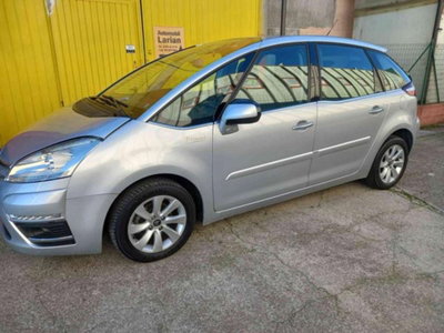Citroen C4 Picasso 1.6 HDi 110 FAP Exclusive (4)