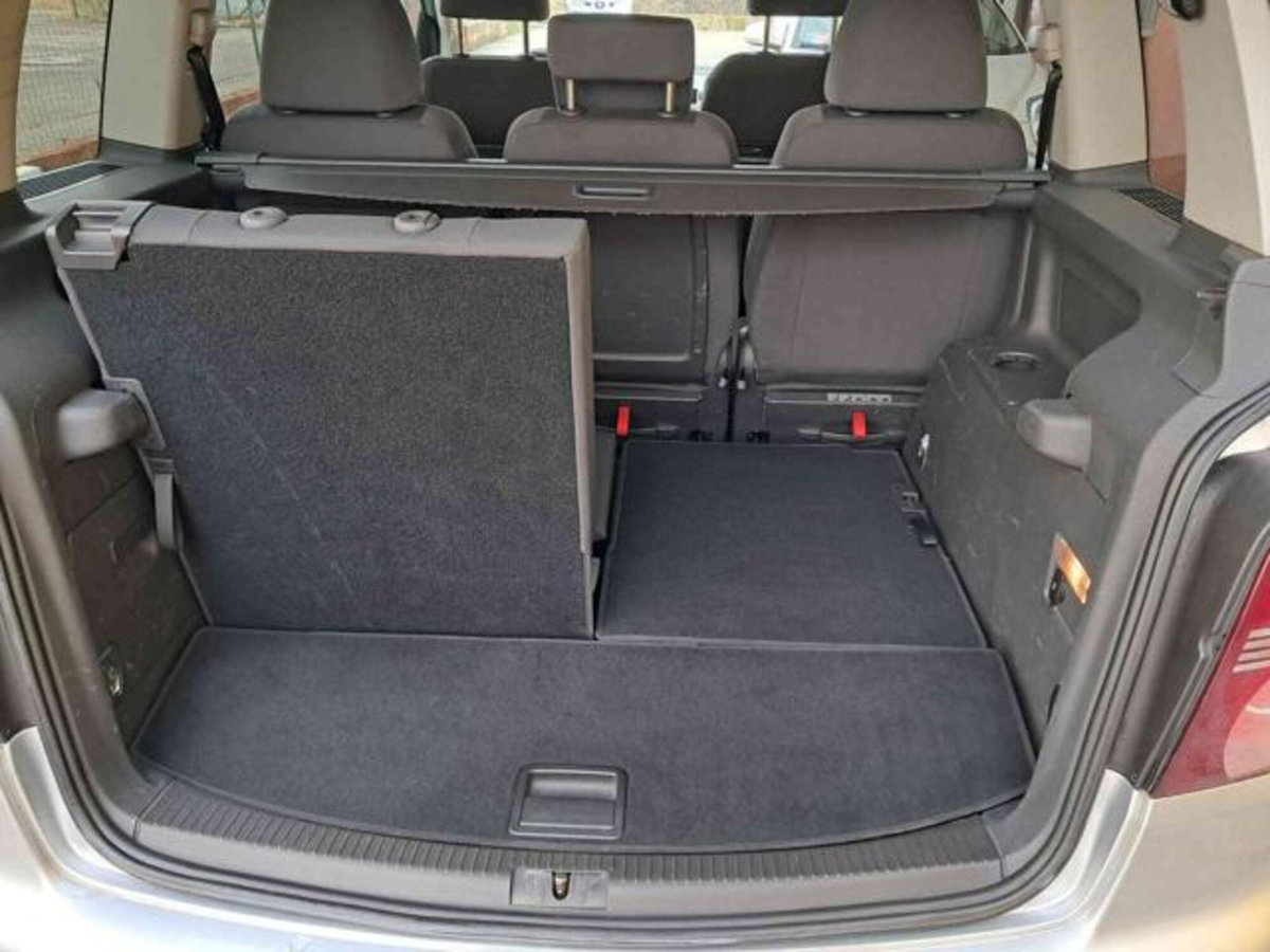 Volkswagen Touran 16V TDI Highline (20)