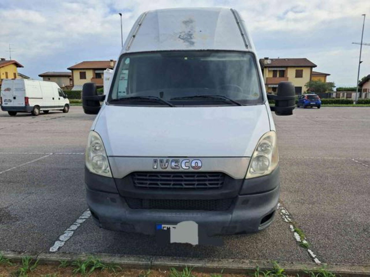 Iveco Daily Furgone 35C15LV BTor 3.0 HPT PL-TA-RG Furgone (10)