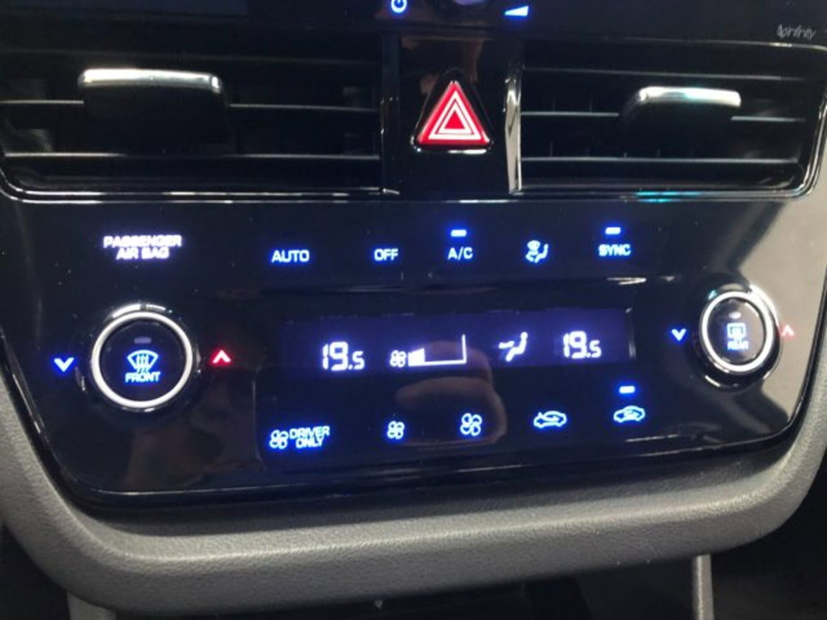 Hyundai Ioniq Hybrid DCT Prime (20)