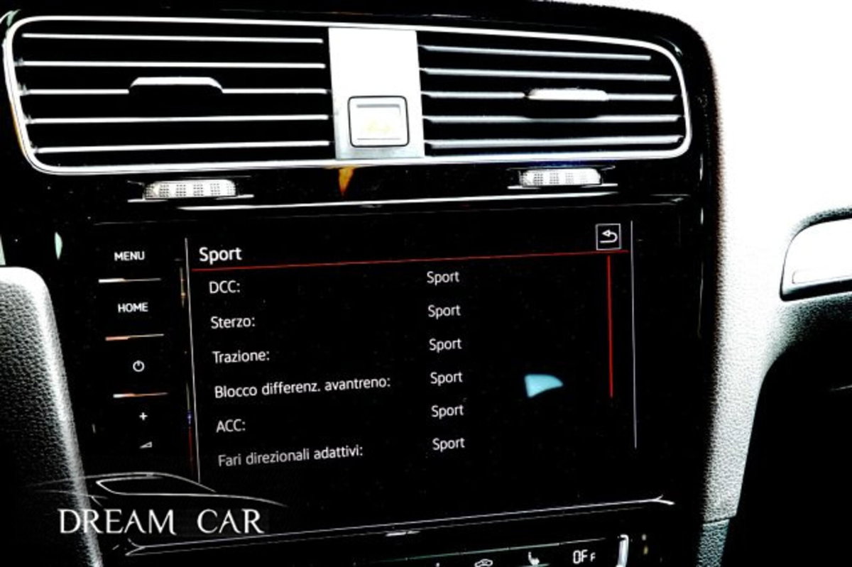 Volkswagen Golf 2.0 tsi GTI MT Ultimate 245cv (13)