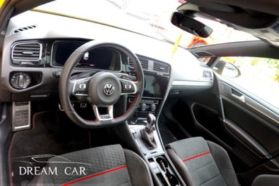 Volkswagen Golf 2.0 tsi GTI MT Ultimate 245cv (9)