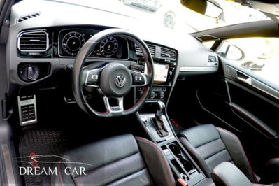 Volkswagen Golf GTI Performance 2.0 245 CV TSI DSG 5p. BMT (20)
