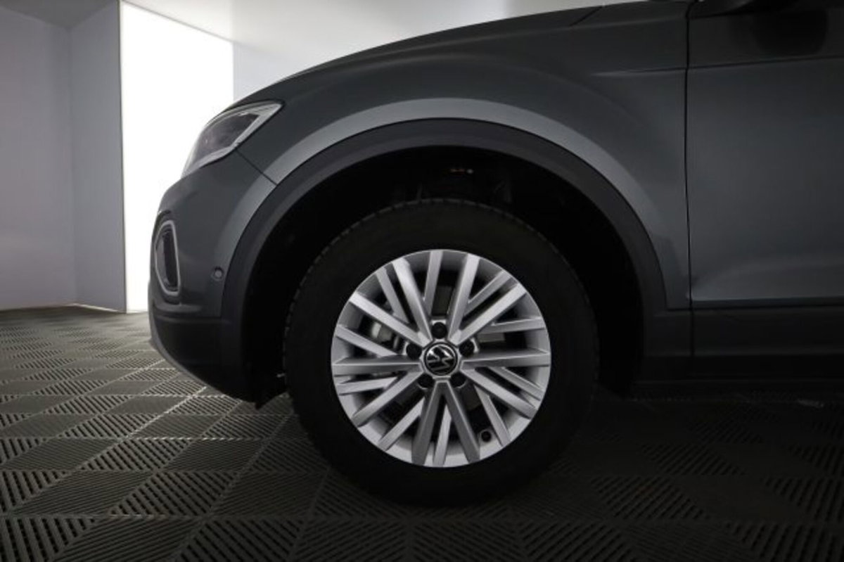 Volkswagen T-Roc 2.0 tdi Life 115cv (8)
