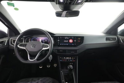 Volkswagen Taigo 1.0 tsi R-Line 115cv (4)