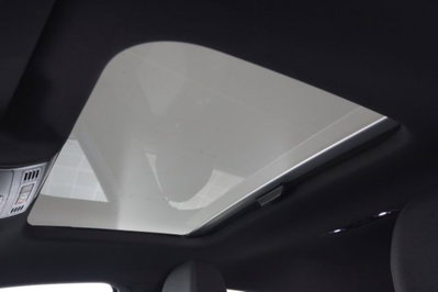 Volkswagen Taigo 1.0 tsi R-Line 115cv (13)