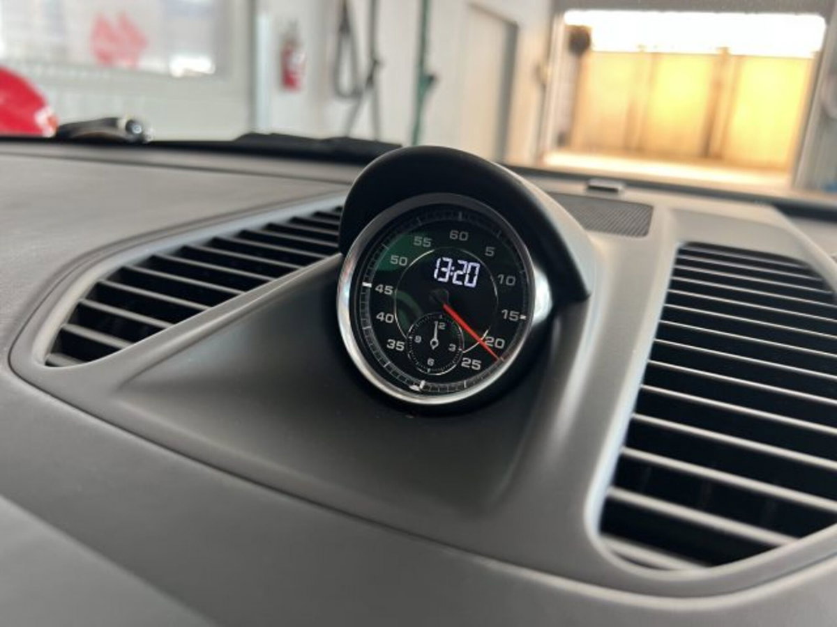 Porsche 911 Coupé 3.8 Carrera 4S (18)