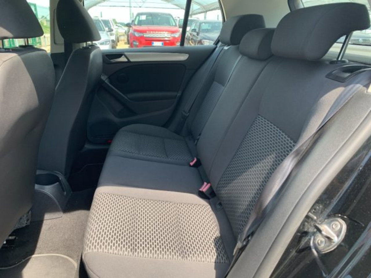 Volkswagen Golf 1.4 5p. United (10)