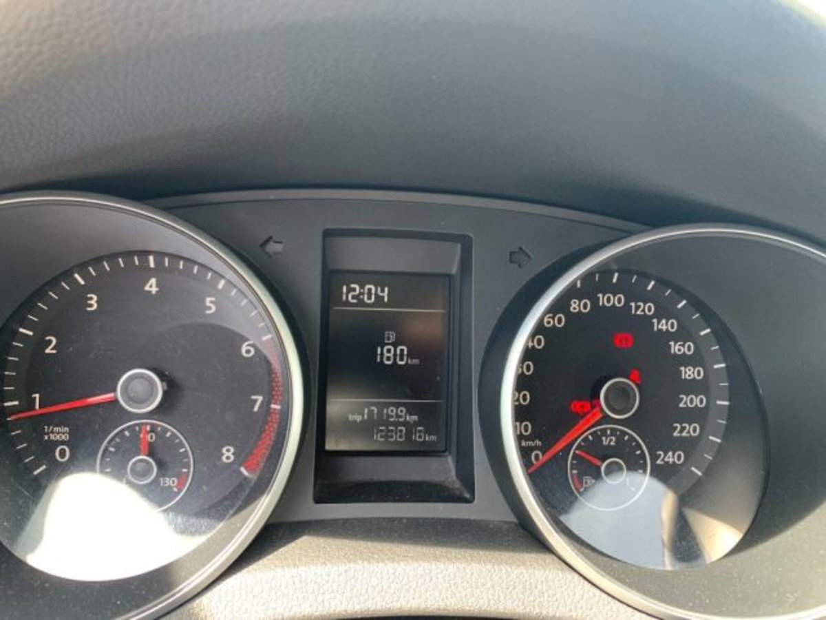 Volkswagen Golf 1.4 5p. United (14)