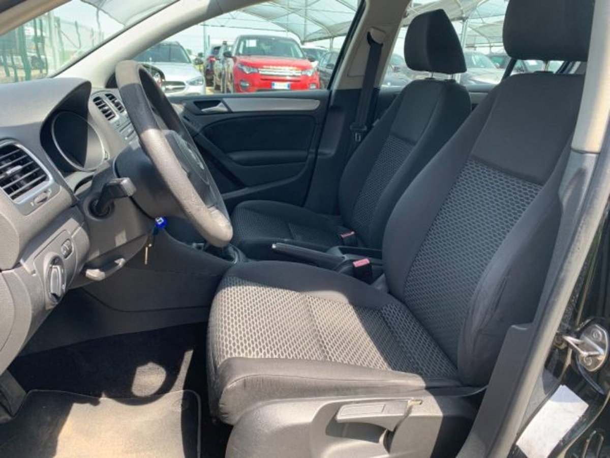 Volkswagen Golf 1.4 5p. United (9)