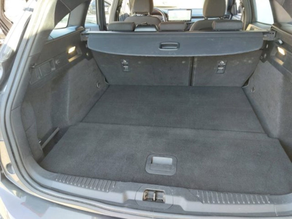 Ford Focus Station Wagon 1.0 EcoBoost Hybrid 155 CV SW ST-Line (13)