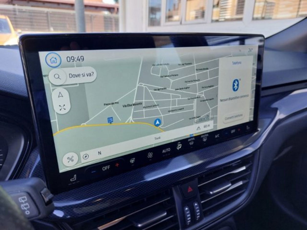 Ford Focus Station Wagon 1.0 EcoBoost Hybrid 155 CV SW ST-Line (7)