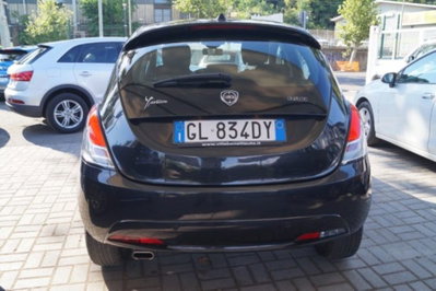 Lancia Ypsilon 1.0 FireFly 5 porte S&S Hybrid Ecochic Gold (5)