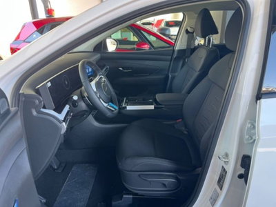 Hyundai Tucson 1.6 crdi 48V Business 2wd dct (9)
