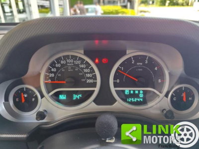 Jeep Wrangler Unlimited 2.8 CRD DPF Rubicon Auto (8)