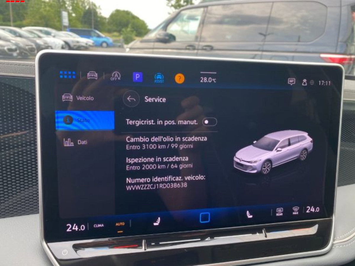 Volkswagen Passat Variant 2.0 TDI SCR EVO DSG Business (11)