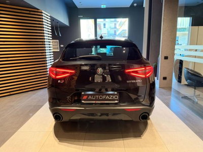 Alfa Romeo Stelvio Stelvio 2.2 Turbodiesel 210 CV AT8 Q4 Executive (16)