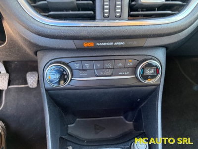 Ford Fiesta 1.1 75 CV GPL 5 porte Titanium (12)